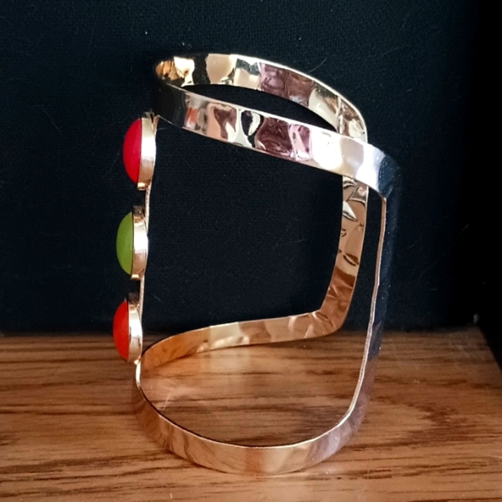 Bangle - Picture 2 of 3